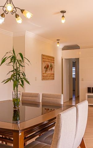 Apartamento para alugar com 115m², 3 quartos e 2 vagasSala