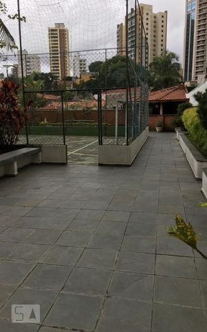 Apartamento para alugar com 110m², 3 quartos e 1 vaga Apartamento para alugar com 110m², 3 quartos e 1 vagaQuadra Esportiva