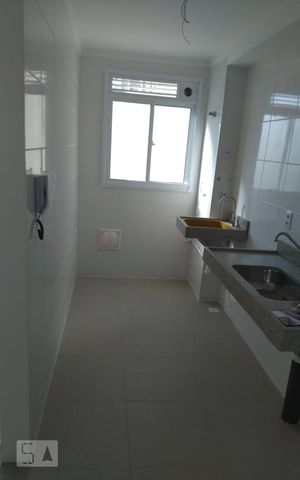 Apartamento à venda com 43m², 2 quartos e 1 vaga Apartamento à venda com 43m², 2 quartos e 1 vagaCozinha