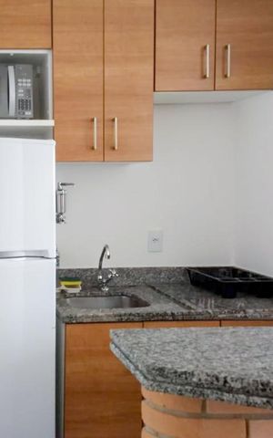 Studio para alugar com 28m², 1 quarto e 1 vaga Studio para alugar com 28m², 1 quarto e 1 vagaCozinha