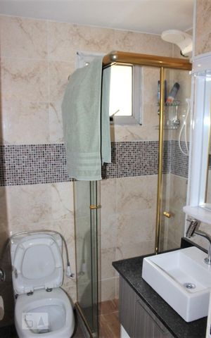 Apartamento para alugar com 50m², 2 quartos e 1 vaga Apartamento para alugar com 50m², 2 quartos e 1 vagaBanheiro