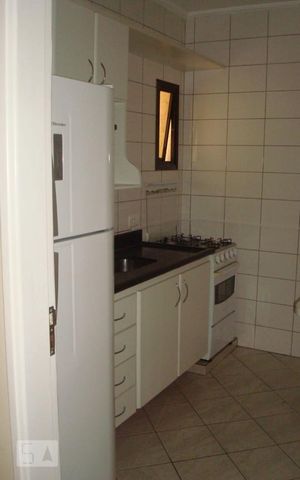 Apartamento para alugar com 65m², 2 quartos e 1 vaga Apartamento para alugar com 65m², 2 quartos e 1 vagaCozinha