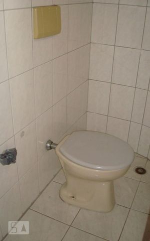 Apartamento para alugar com 65m², 2 quartos e 1 vaga Apartamento para alugar com 65m², 2 quartos e 1 vagaBanheiro de Serviço