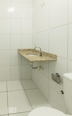 Casa à venda com 250m², 3 quartos e 2 vagas Casa à venda com 250m², 3 quartos e 2 vagasSuíte 1