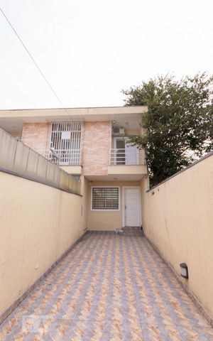 Casa à venda com 250m², 3 quartos e 2 vagas Casa à venda com 250m², 3 quartos e 2 vagasGaragem