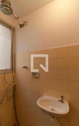 Apartamento à venda com 54m², 1 quarto e 1 vaga Apartamento à venda com 54m², 1 quarto e 1 vagaBanheiro de Serviço