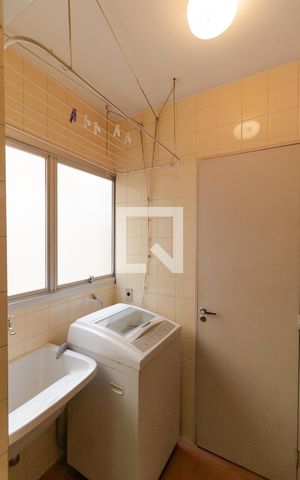 Apartamento à venda com 54m², 1 quarto e 1 vaga Apartamento à venda com 54m², 1 quarto e 1 vagaÁrea de Serviço