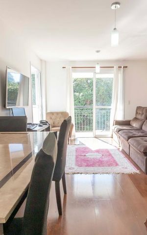 Apartamento à venda com 66m², 2 quartos e sem vagaSala
