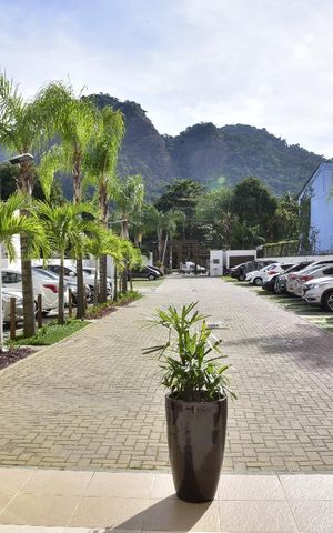 Apartamento à venda com 98m², 4 quartos e 2 vagasEstacionamento