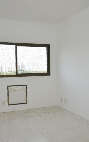 Apartamento à venda com 98m², 4 quartos e 2 vagasQuarto 3 - Suíte