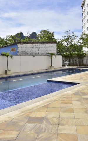 Apartamento à venda com 98m², 4 quartos e 2 vagasÁrea comum - Piscina