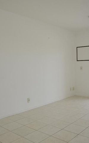 Apartamento à venda com 98m², 4 quartos e 2 vagasSala