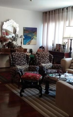 Apartamento à venda com 153m², 3 quartos e 2 vagas Apartamento à venda com 153m², 3 quartos e 2 vagasSala