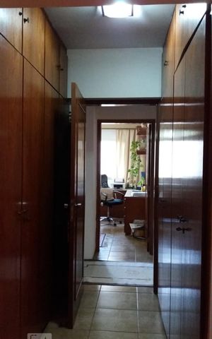 Apartamento à venda com 153m², 3 quartos e 2 vagas Apartamento à venda com 153m², 3 quartos e 2 vagasCorredor