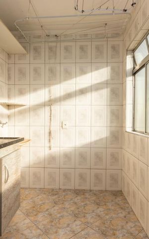Apartamento à venda com 56m², 3 quartos e 1 vaga Apartamento à venda com 56m², 3 quartos e 1 vagaÁrea de serviço