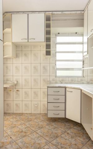 Apartamento à venda com 56m², 3 quartos e 1 vaga Apartamento à venda com 56m², 3 quartos e 1 vagaCozinha