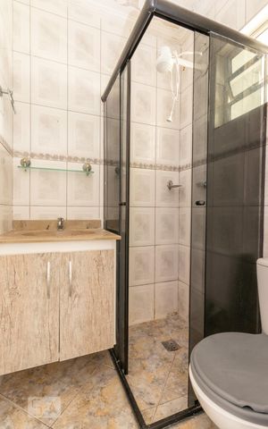 Apartamento à venda com 56m², 3 quartos e 1 vaga Apartamento à venda com 56m², 3 quartos e 1 vagaBanheiro