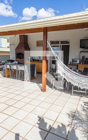 Apartamento à venda com 184m², 3 quartos e 2 vagasVaranda Gourmet