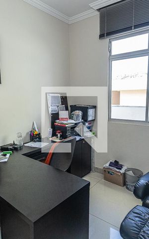 Apartamento à venda com 184m², 3 quartos e 2 vagasQuarto 3
