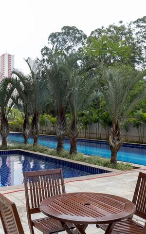 Apartamento para alugar com 60m², 2 quartos e 2 vagasPiscina