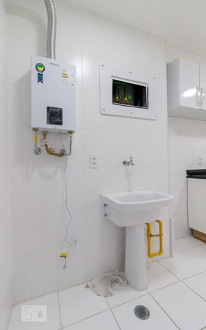 Apartamento para alugar com 60m², 2 quartos e 2 vagasÁrea de serviço