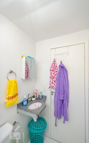 Apartamento para alugar com 45m², 2 quartos e 1 vagaBanheiro Social