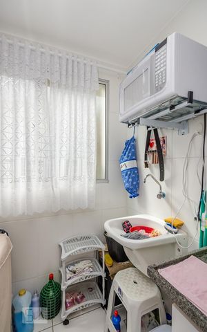 Apartamento para alugar com 45m², 2 quartos e 1 vagaÁrea de Serviço