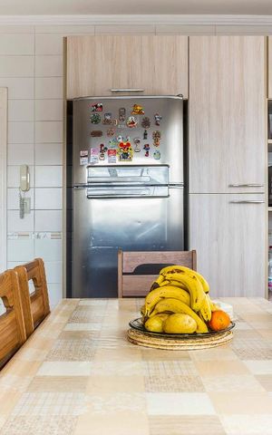 Casa à venda com 350m², 4 quartos e 5 vagas Casa à venda com 350m², 4 quartos e 5 vagasCozinha