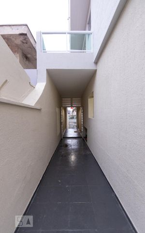 Casa à venda com 169m², 3 quartos e 3 vagas Casa à venda com 169m², 3 quartos e 3 vagasÁrea Externa