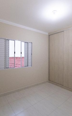 Casa à venda com 169m², 3 quartos e 3 vagas Casa à venda com 169m², 3 quartos e 3 vagasSuite