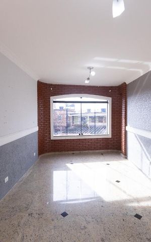 Casa à venda com 500m², 4 quartos e 8 vagas Casa à venda com 500m², 4 quartos e 8 vagasHall de Entrada