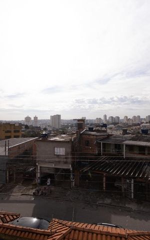 Casa à venda com 500m², 4 quartos e 8 vagas Casa à venda com 500m², 4 quartos e 8 vagasVista Varanda Suite 2