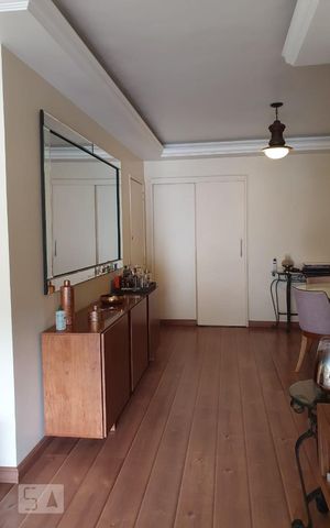 Apartamento para alugar com 110m², 3 quartos e 1 vaga Apartamento para alugar com 110m², 3 quartos e 1 vagaSala