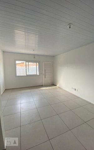 Casa de condomínio à venda com 56m², 2 quartos e 1 vaga