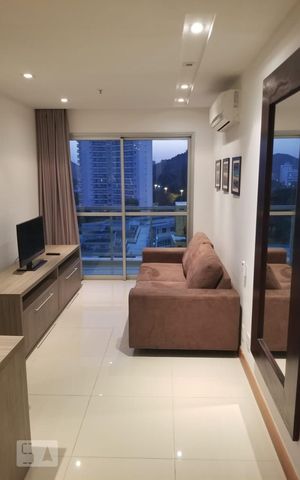 Apartamento à venda com 37m², 1 quarto e 1 vaga Apartamento à venda com 37m², 1 quarto e 1 vagaSala