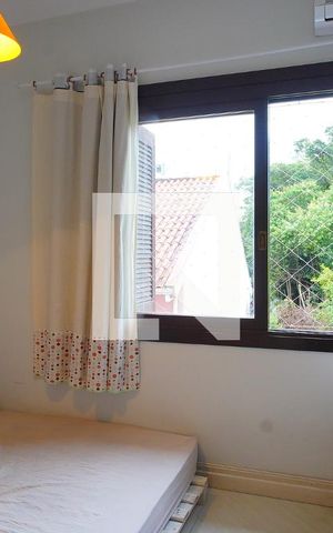 Casa de condomínio à venda com 250m², 4 quartos e 2 vagasQuarto 1
