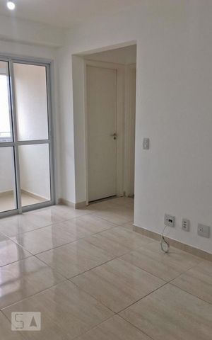 Apartamento à venda com 46m², 2 quartos e 1 vaga Apartamento à venda com 46m², 2 quartos e 1 vagaSala