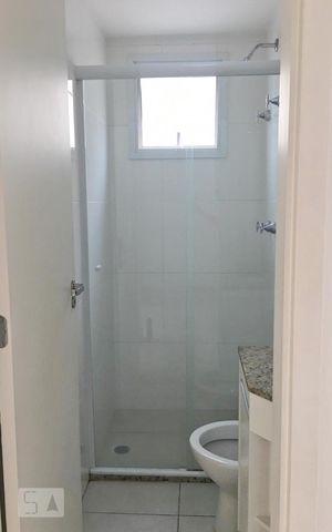 Apartamento à venda com 46m², 2 quartos e 1 vaga Apartamento à venda com 46m², 2 quartos e 1 vagaBanheiro