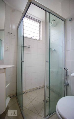 Apartamento para alugar com 60m², 2 quartos e 1 vaga Apartamento para alugar com 60m², 2 quartos e 1 vagaBanheiro Suíte