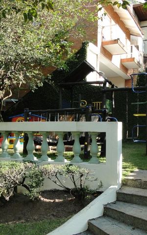 Casa de condomínio para alugar com 500m², 4 quartos e 6 vagasÁrea Comum