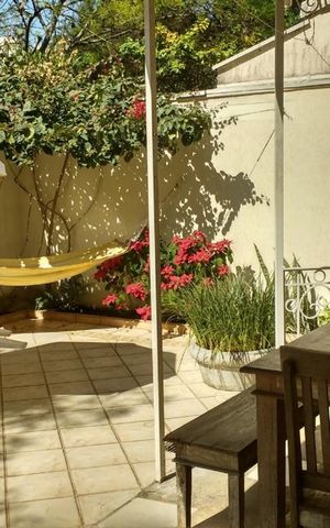 Casa de condomínio para alugar com 500m², 4 quartos e 6 vagasQuintal