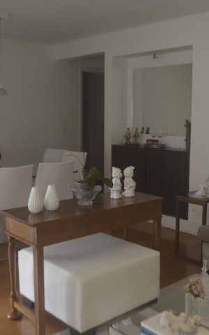 Apartamento à venda com 120m², 3 quartos e 2 vagasSala