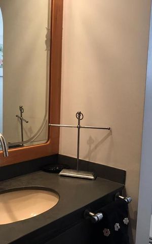 Apartamento à venda com 239m², 3 quartos e 4 vagas Apartamento à venda com 239m², 3 quartos e 4 vagasBanheiro