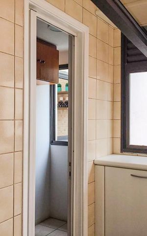 Apartamento à venda com 135m², 3 quartos e 3 vagasÁrea de Serviço