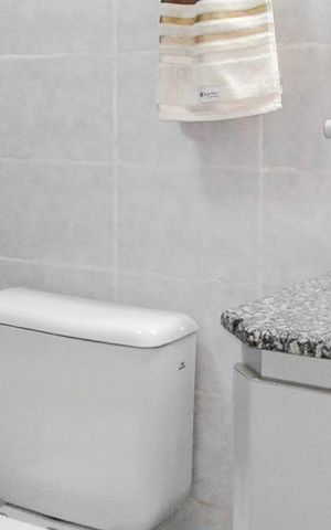 Apartamento à venda com 135m², 3 quartos e 3 vagasBanheiro da Suíte