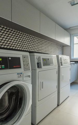Apartamento para alugar com 27m², 1 quarto e 1 vaga Apartamento para alugar com 27m², 1 quarto e 1 vagaÁrea Comum - Lavanderia