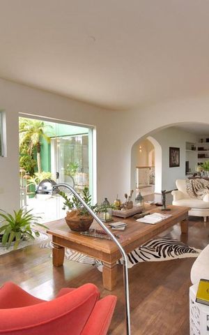 Apartamento à venda com 590m², 4 quartos e 4 vagas Apartamento à venda com 590m², 4 quartos e 4 vagasSala