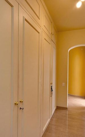Apartamento à venda com 590m², 4 quartos e 4 vagas Apartamento à venda com 590m², 4 quartos e 4 vagasSuíte 1