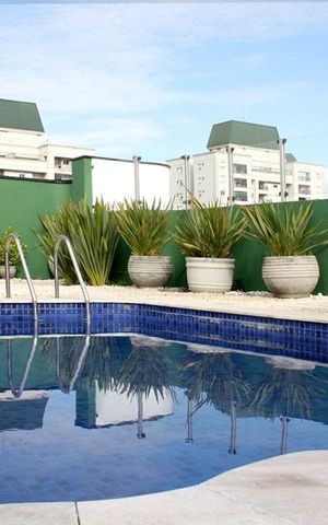 Apartamento à venda com 590m², 4 quartos e 4 vagas Apartamento à venda com 590m², 4 quartos e 4 vagasCobertura