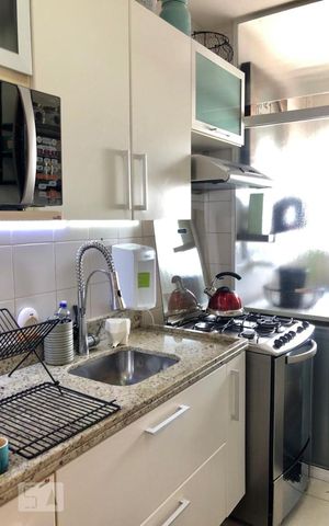 Apartamento à venda com 68m², 2 quartos e 2 vagas Apartamento à venda com 68m², 2 quartos e 2 vagasCozinha